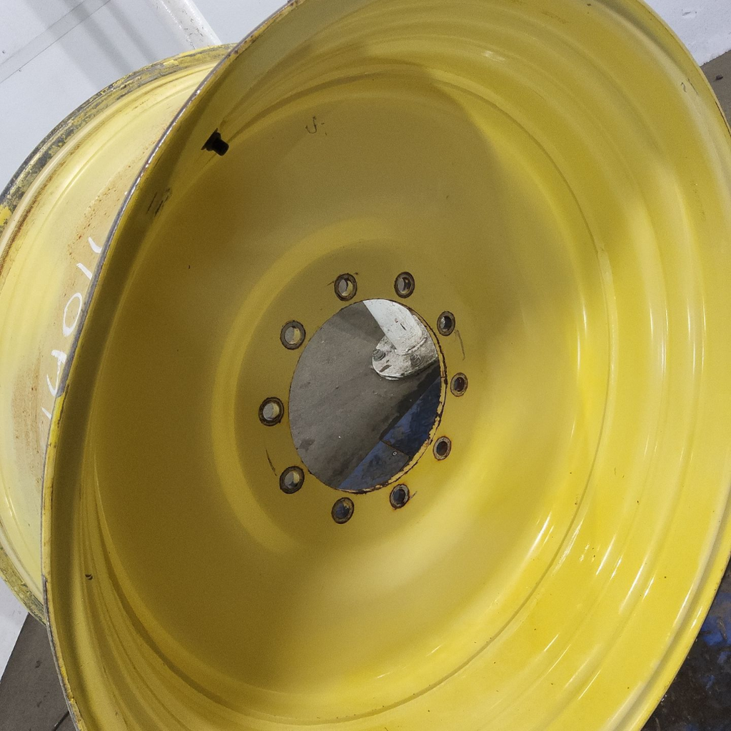 20"W x 38"D, John Deere Yellow 10-Hole Formed Plate Sprayer , -1.88" Offset