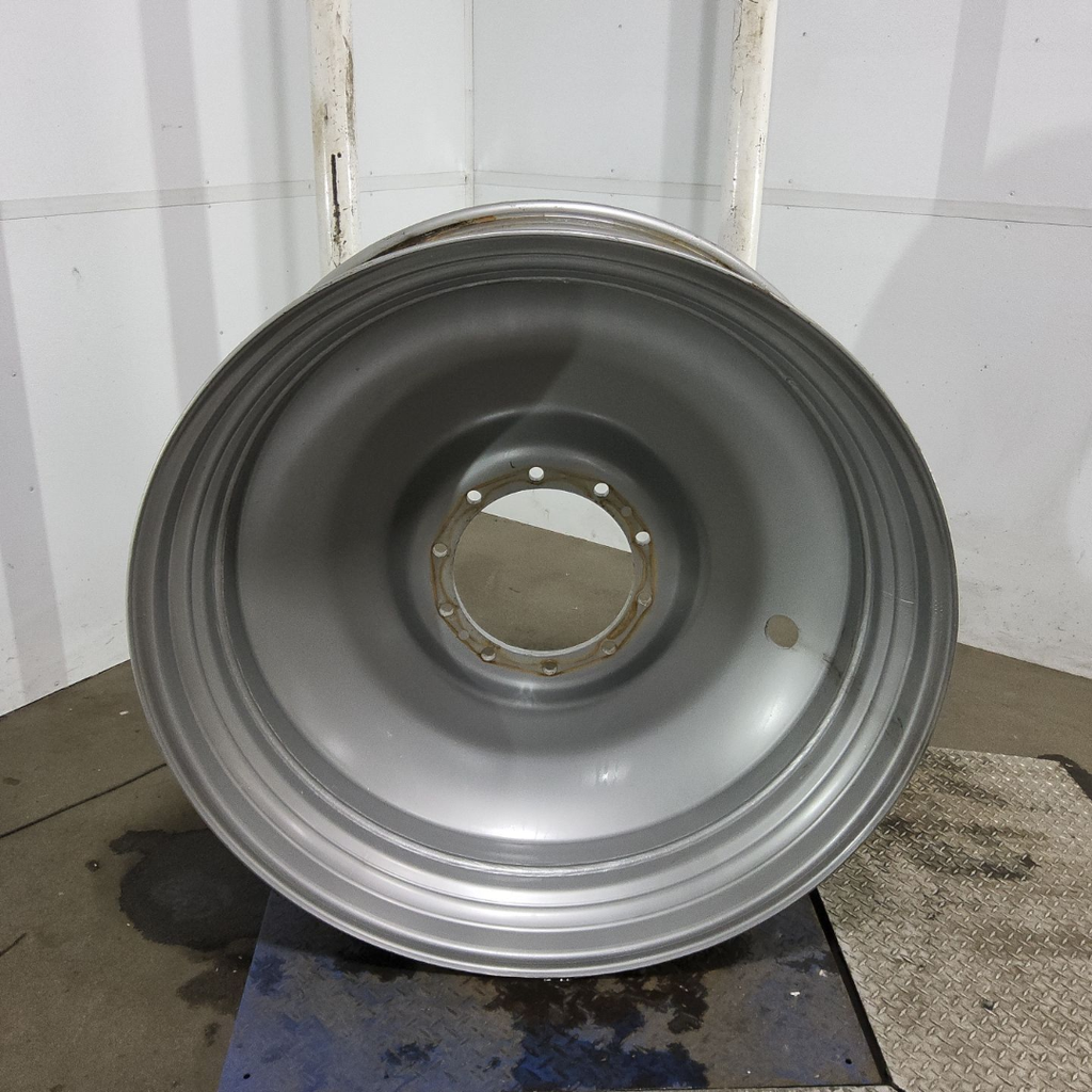 16"W x 46"D, Case IH Silver Mist 10-Hole Bubble Disc , 2.75" Offset