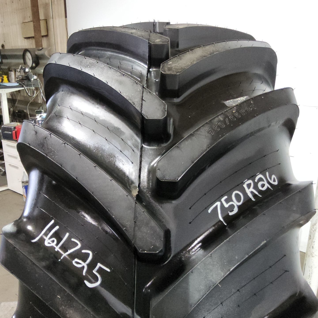 750/65R26 Firestone Maxi Traction R-1W 169B 99%