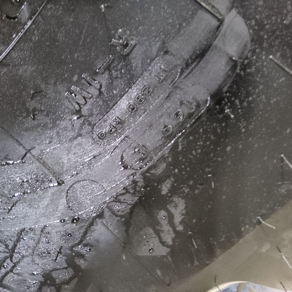 750/65R26 Firestone Maxi Traction R-1W 169B 99%