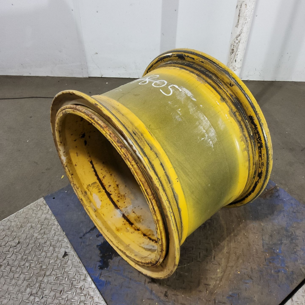 17"W x 25"D, Cat Yellow 14-Hole 3 Piece Formed Plate , 0.25" Offset