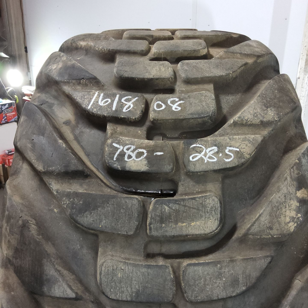780/50-28.5 Nokian Forest King F-2 N (24 Ply), 182A8 90%