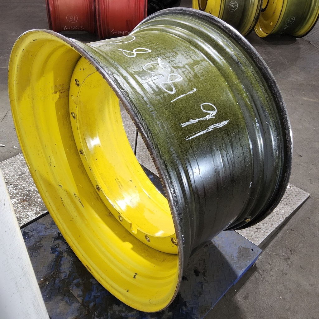 23"W x 42"D, John Deere Yellow 12-Hole Stub Disc , -3.25" Offset