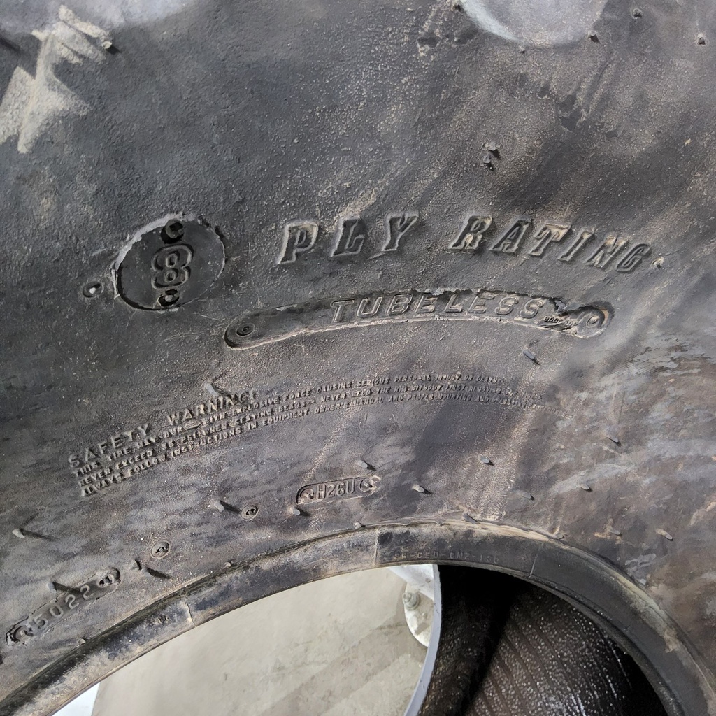 23.1-26 Firestone Super All Traction 23 R-1 D (8 Ply), 85%