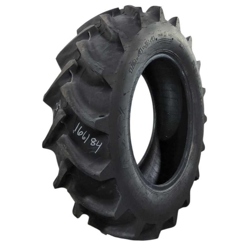 12.4-24 Galaxy Agri-Trac II R-1 D (8 Ply), 90%