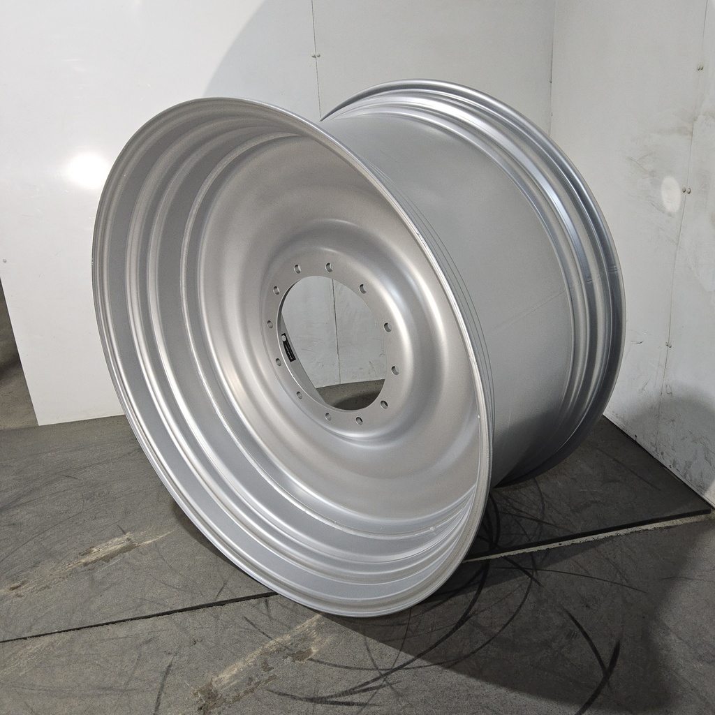 25"W x 46"D, Case IH Silver Mist 12-Hole Bubble Disc , -3" Offset