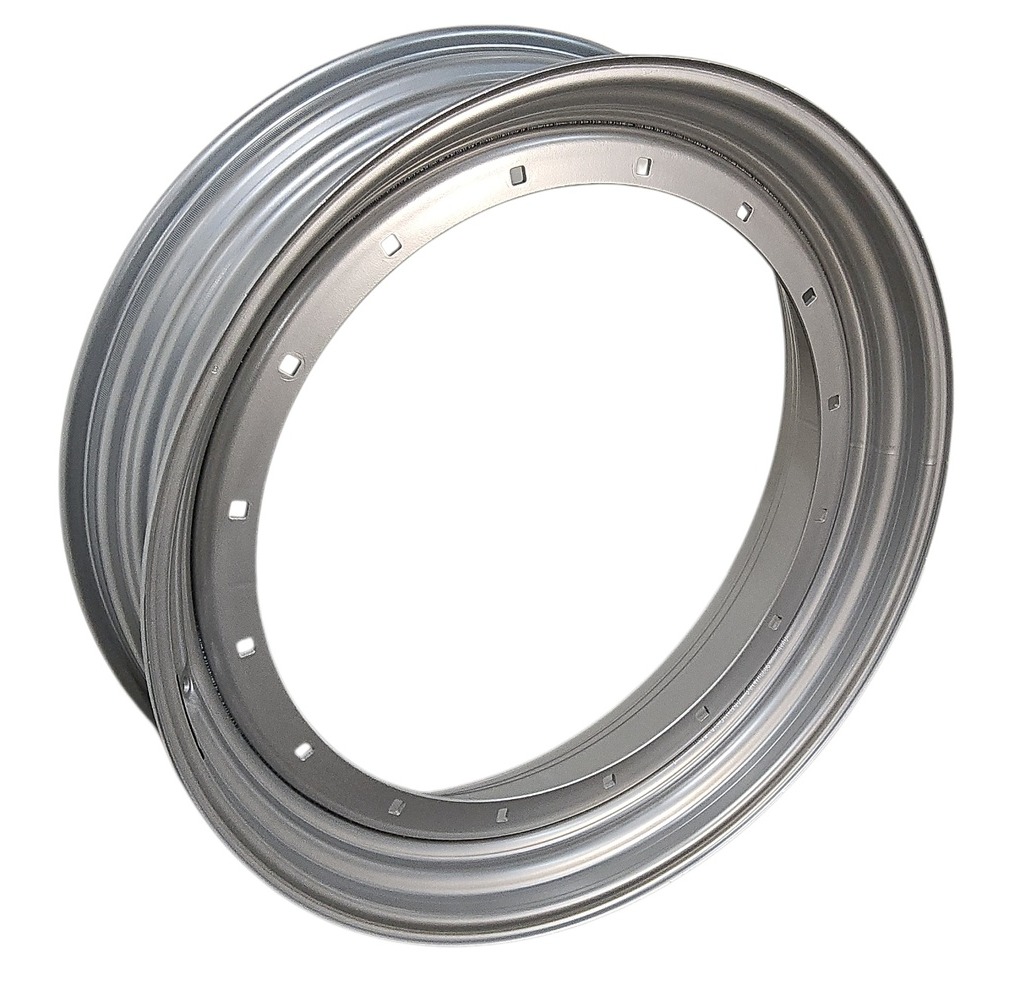 11"W x 38"D, Case IH Silver Mist 16-Hole Stub Disc , 2.44" Offset