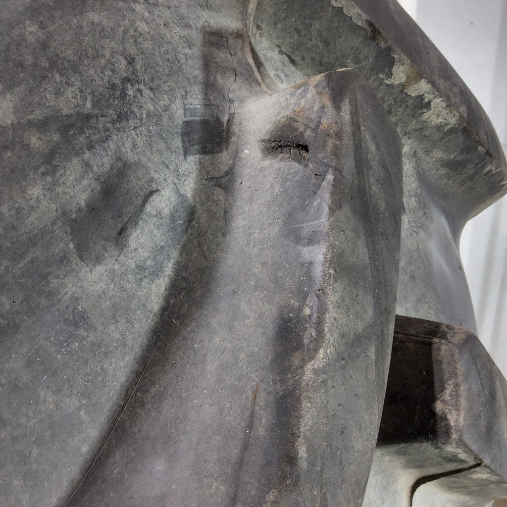 650/85R38 Goodyear Farm DT824 Optitrac R-1W 173A8 90%