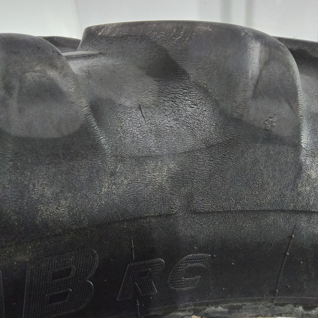 320/85R38 Michelin AgriBib Row Crop R-1W 143A8 55%