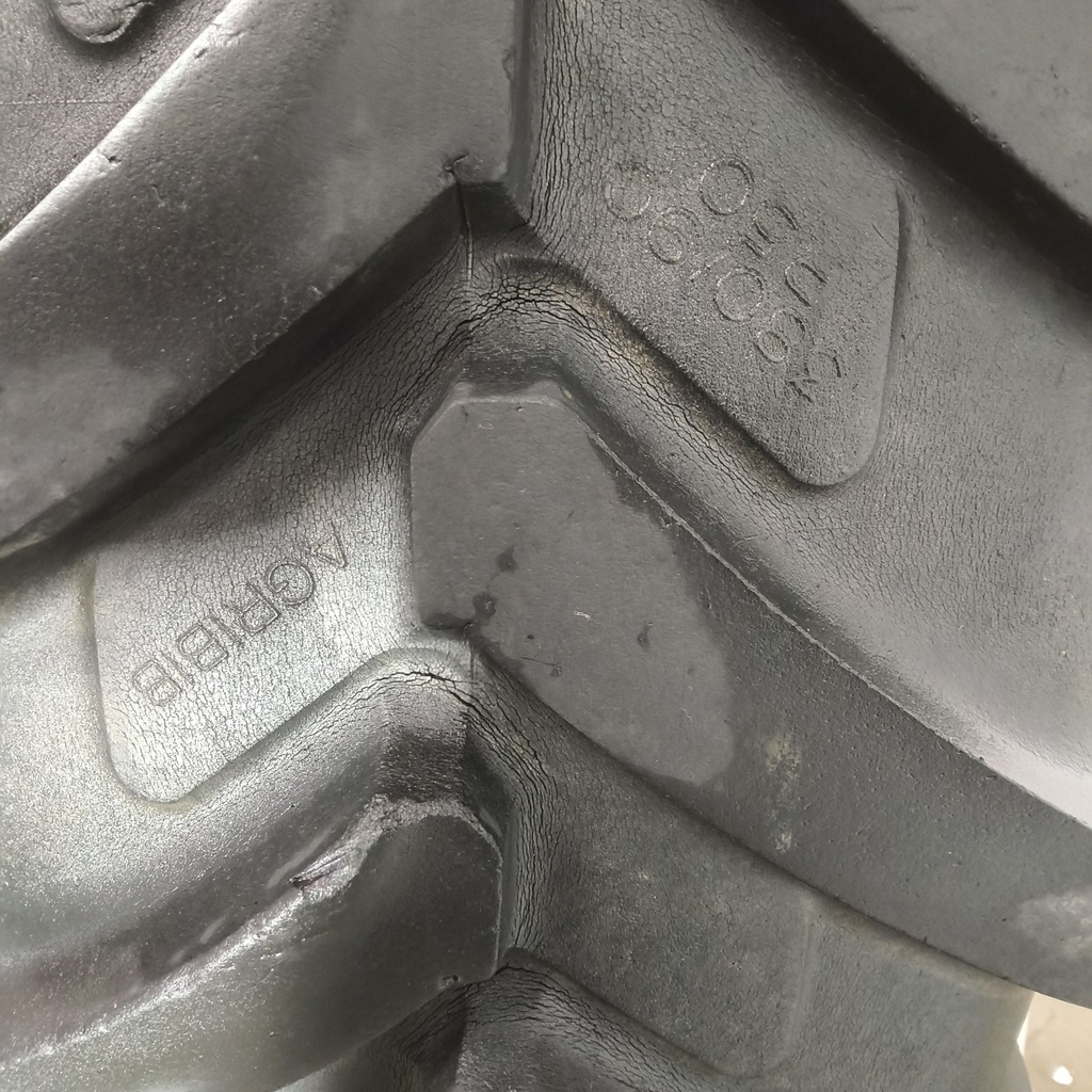 380/90R50 Michelin AgriBib Row Crop R-1W 151A8 45%