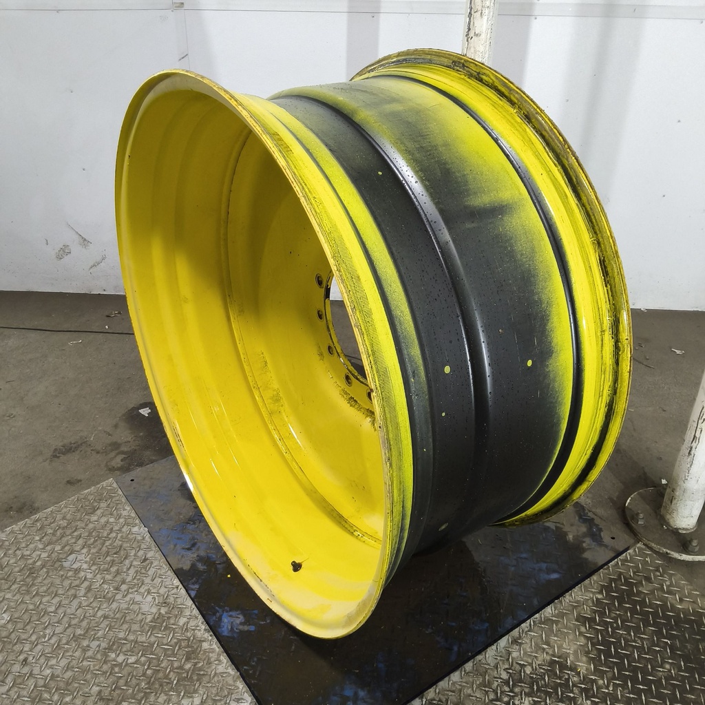 20"W x 42"D, John Deere Yellow 12-Hole Formed Plate Sprayer , -4" Offset