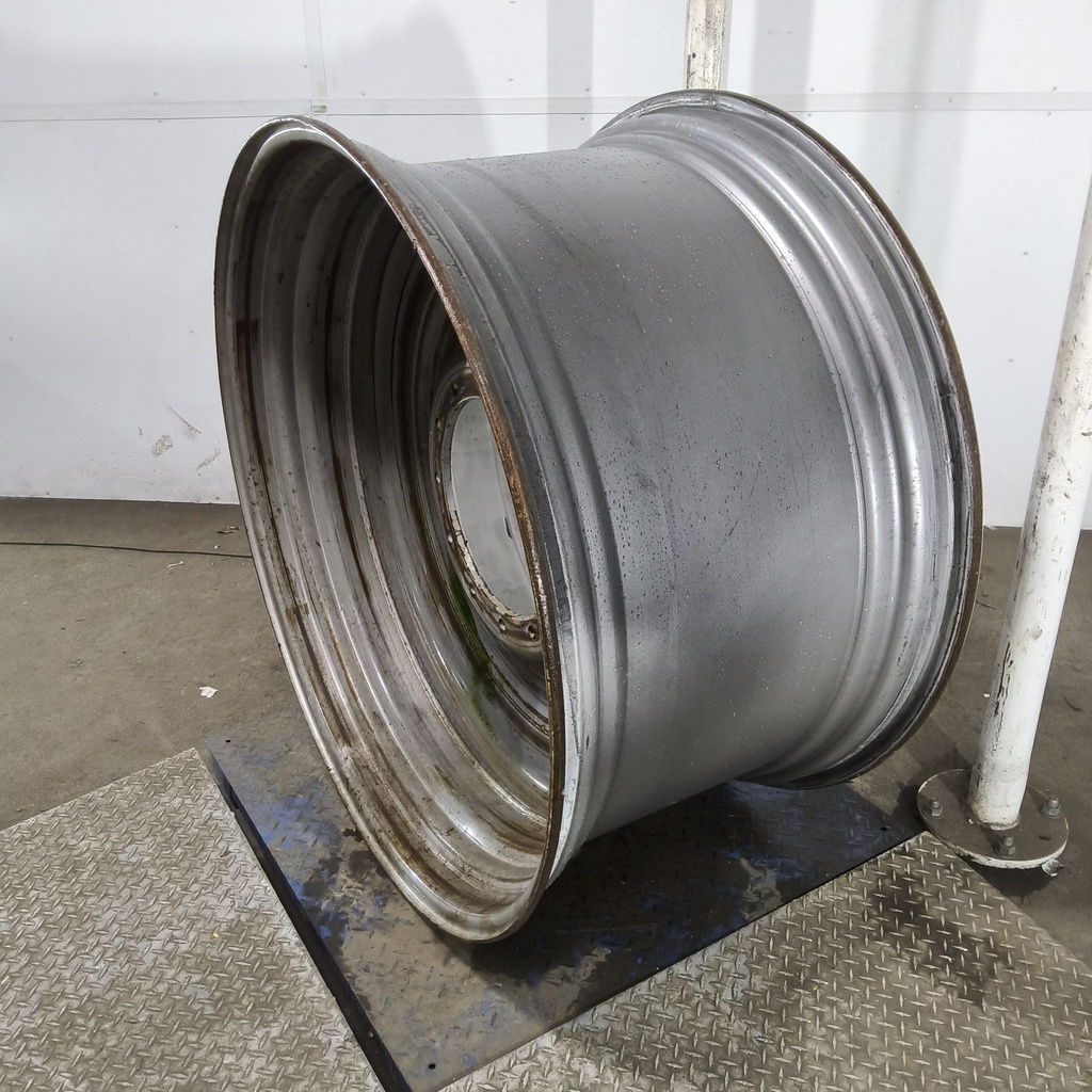 25"W x 46"D, Case IH Silver Mist 12-Hole Bubble Disc , -3.16" Offset