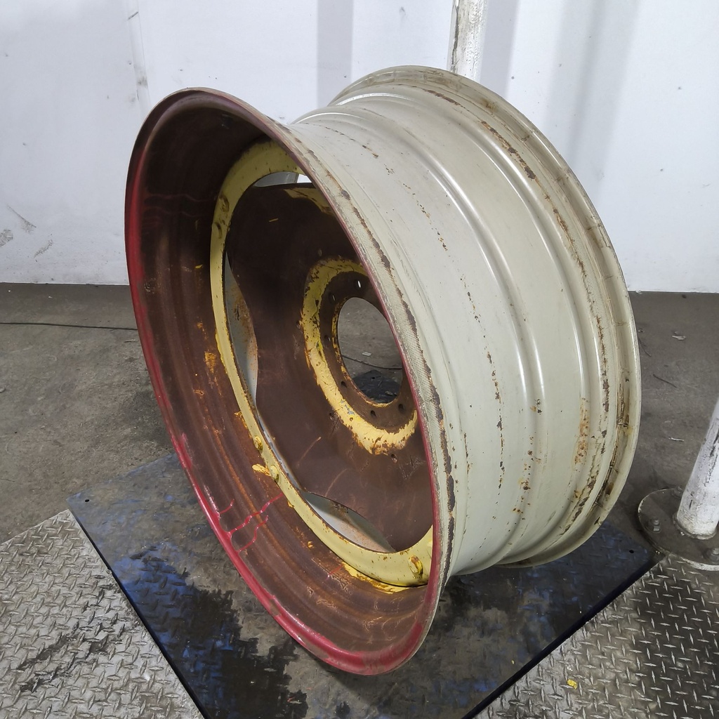 15"W x 38"D, John Deere Yellow 8-Hole Stub Disc (groups of 2 bolts) , 1.75" Offset
