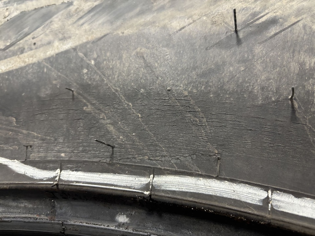 VF380/90R46 BKT Tires Agrimax Spargo R-1 173D 95%