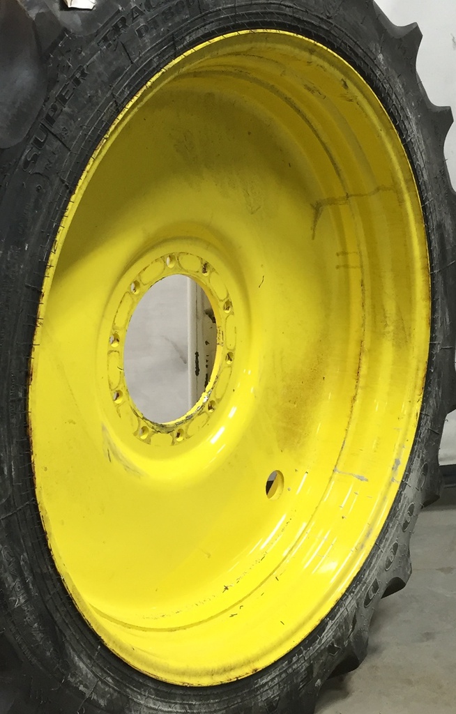10"W x 42"D, John Deere Yellow 10-Hole Formed Plate Sprayer