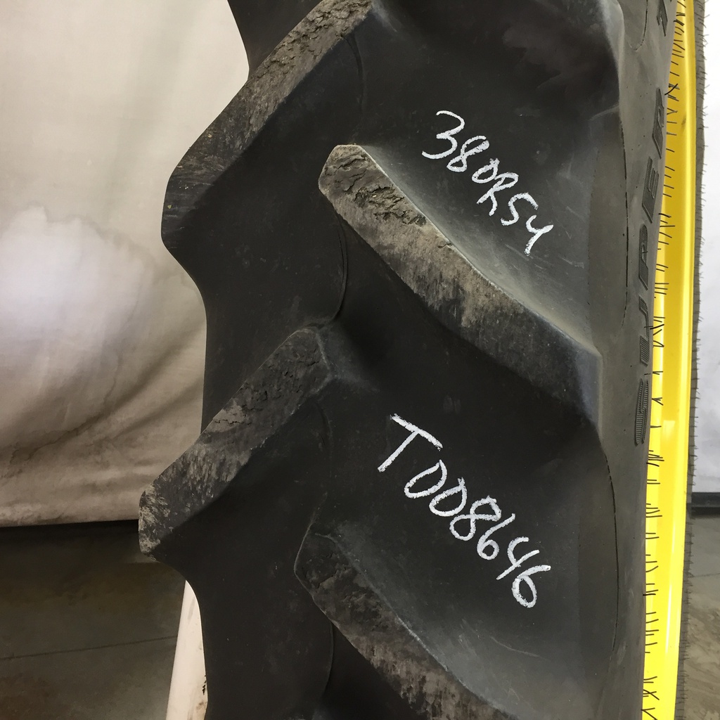 380/90R54 Goodyear Farm DT800 Super Traction R-1W 152 B 70%
