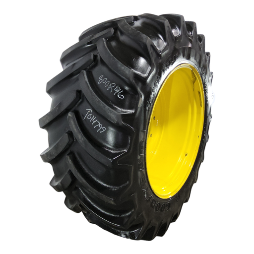 [T014799] LSW800/55R46 Goodyear Farm DT830 Optitrac R-1W on John Deere Yellow 12-Hole Stub Disc Sprayer 70%