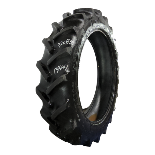 [NTS-131644] 320/85R38 Goodyear Farm DT800 Super Traction R-1W 143B 70%