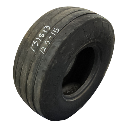 [NTS-131813] 12.5L-15 Carlisle Farm Specialist Multi Rib Hwy F-1 F (12 Ply), 90%