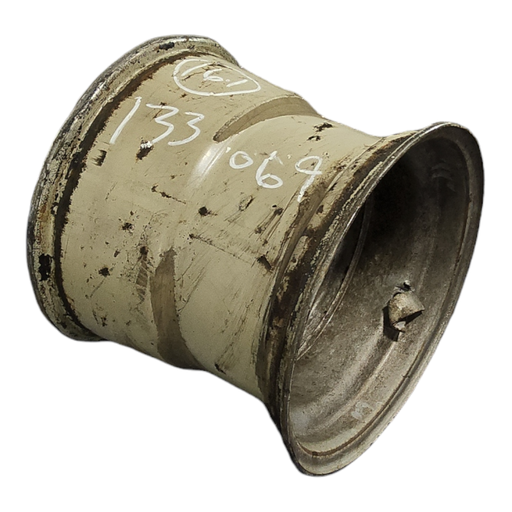 [NTS-133069] 14"W x 16.1"D, Case IH Silver Mist 8-Hole Implement