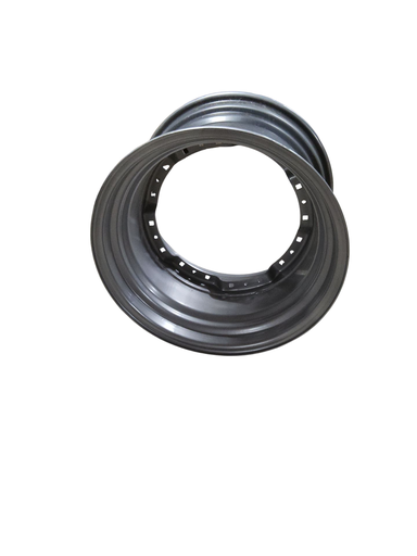 [NTS-151990(SIS)] 20"W x 30"D, Case IH Silver Mist 8-Hole Waffle Wheel (Groups of 2 Bolts)