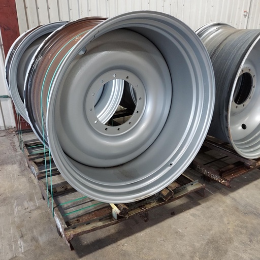 [042422700407(SIS)] 25"W x 46"D, Case IH Silver Mist 12-Hole Bubble Disc , -2.62" Offset