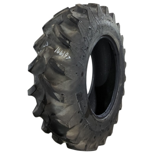 [NTS-166197] 12.4-24 Titan Farm Hi Traction Lug R-1 D (8 Ply), 99%